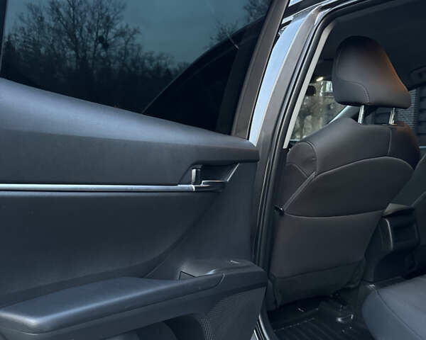 Серый Тойота Камри, объемом двигателя 2.49 л и пробегом 56 тыс. км за 23000 $, фото 30 на Automoto.ua