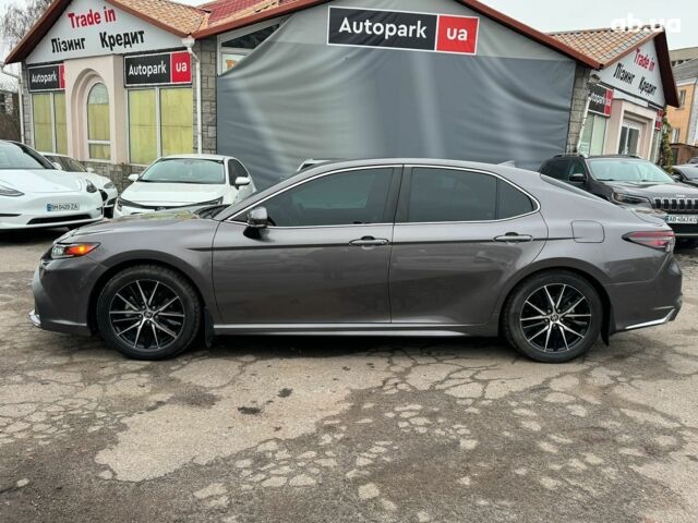 Серый Тойота Камри, объемом двигателя 2.5 л и пробегом 50 тыс. км за 30990 $, фото 9 на Automoto.ua