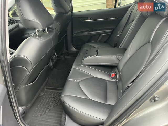 Сірий Тойота Камрі, об'ємом двигуна 2.49 л та пробігом 36 тис. км за 29300 $, фото 22 на Automoto.ua