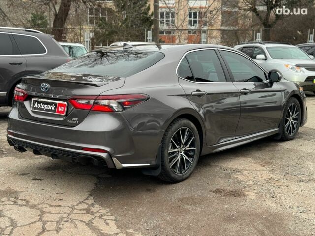 Серый Тойота Камри, объемом двигателя 2.5 л и пробегом 50 тыс. км за 30990 $, фото 5 на Automoto.ua