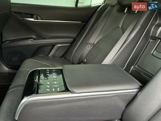 Серый Тойота Камри, объемом двигателя 2.49 л и пробегом 118 тыс. км за 30500 $, фото 18 на Automoto.ua