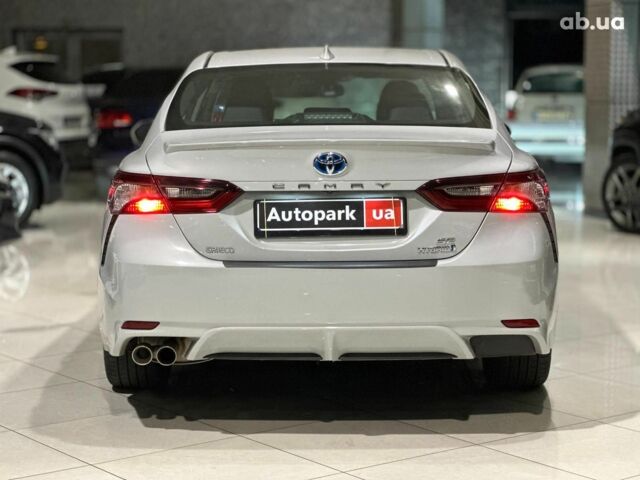 Серый Тойота Камри, объемом двигателя 2.5 л и пробегом 27 тыс. км за 27490 $, фото 4 на Automoto.ua