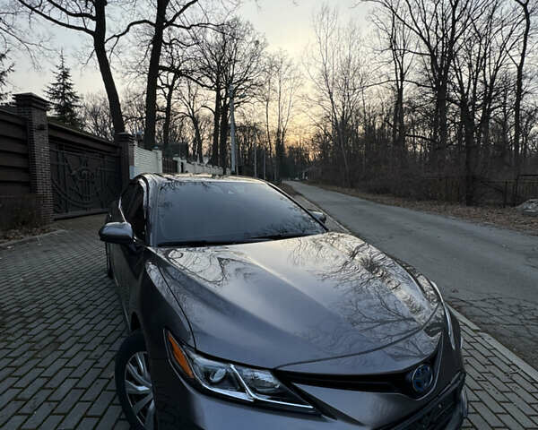 Серый Тойота Камри, объемом двигателя 2.49 л и пробегом 56 тыс. км за 23000 $, фото 7 на Automoto.ua