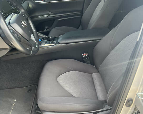 Серый Тойота Камри, объемом двигателя 2.49 л и пробегом 53 тыс. км за 27500 $, фото 16 на Automoto.ua