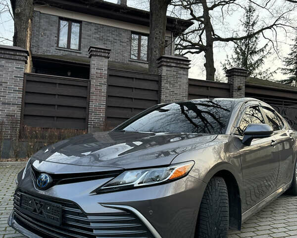 Серый Тойота Камри, объемом двигателя 2.49 л и пробегом 56 тыс. км за 23000 $, фото 11 на Automoto.ua