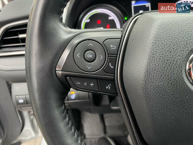 Серый Тойота Камри, объемом двигателя 2.49 л и пробегом 56 тыс. км за 27000 $, фото 15 на Automoto.ua