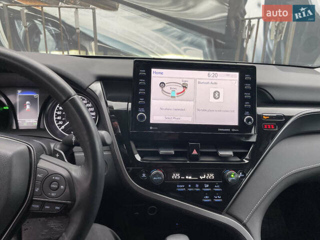 Серый Тойота Камри, объемом двигателя 2.49 л и пробегом 56 тыс. км за 27000 $, фото 13 на Automoto.ua