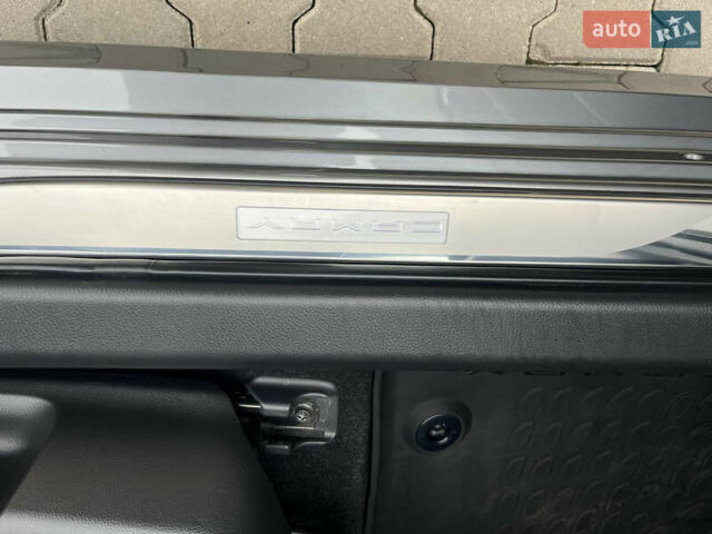 Сірий Тойота Камрі, об'ємом двигуна 2.49 л та пробігом 36 тис. км за 29300 $, фото 21 на Automoto.ua