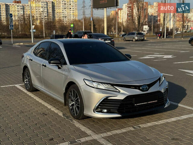 Серый Тойота Камри, объемом двигателя 2.49 л и пробегом 65 тыс. км за 34000 $, фото 2 на Automoto.ua