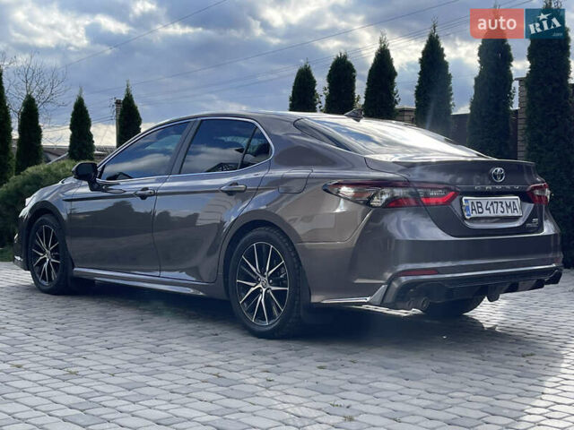 Серый Тойота Камри, объемом двигателя 2.49 л и пробегом 48 тыс. км за 35700 $, фото 5 на Automoto.ua