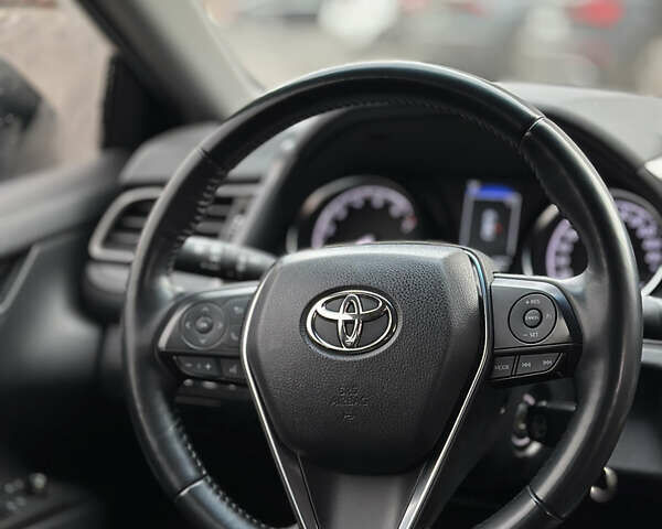 Серый Тойота Камри, объемом двигателя 2.49 л и пробегом 55 тыс. км за 25500 $, фото 17 на Automoto.ua