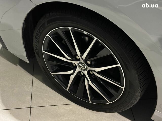 Серый Тойота Камри, объемом двигателя 2.5 л и пробегом 27 тыс. км за 27490 $, фото 7 на Automoto.ua