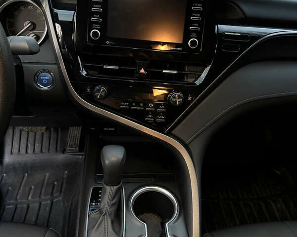 Серый Тойота Камри, объемом двигателя 2.49 л и пробегом 56 тыс. км за 23000 $, фото 32 на Automoto.ua