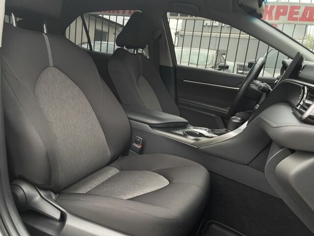 Серый Тойота Камри, объемом двигателя 2.5 л и пробегом 35 тыс. км за 31500 $, фото 10 на Automoto.ua