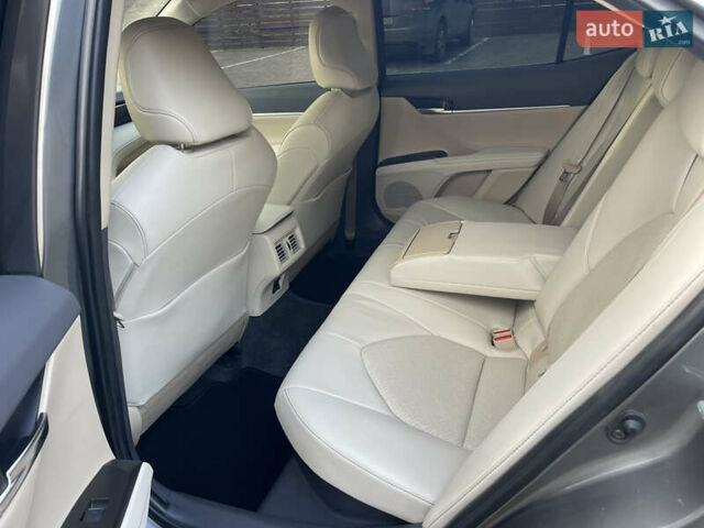 Серый Тойота Камри, объемом двигателя 2.49 л и пробегом 18 тыс. км за 30800 $, фото 21 на Automoto.ua