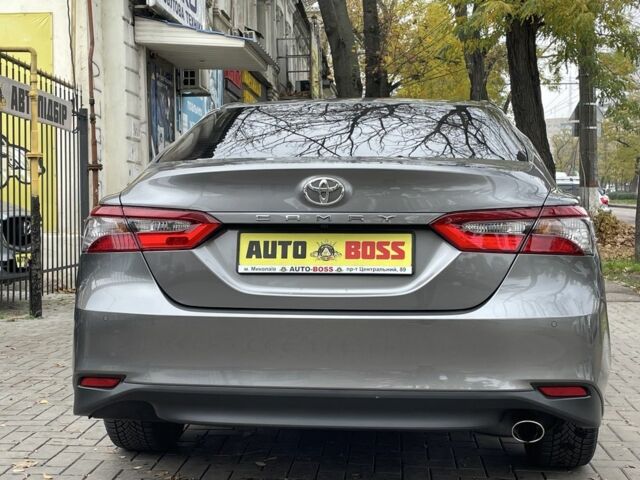 Серый Тойота Камри, объемом двигателя 2.5 л и пробегом 35 тыс. км за 31500 $, фото 8 на Automoto.ua