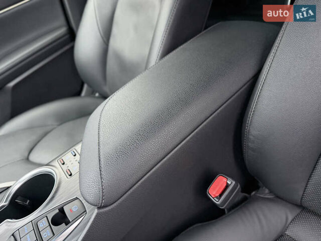 Серый Тойота Камри, объемом двигателя 2.49 л и пробегом 26 тыс. км за 39999 $, фото 68 на Automoto.ua