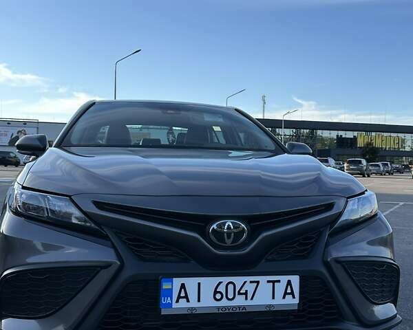 Серый Тойота Камри, объемом двигателя 2.49 л и пробегом 46 тыс. км за 29900 $, фото 12 на Automoto.ua