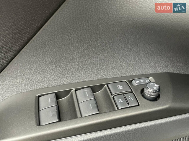 Серый Тойота Камри, объемом двигателя 2.5 л и пробегом 35 тыс. км за 31500 $, фото 15 на Automoto.ua