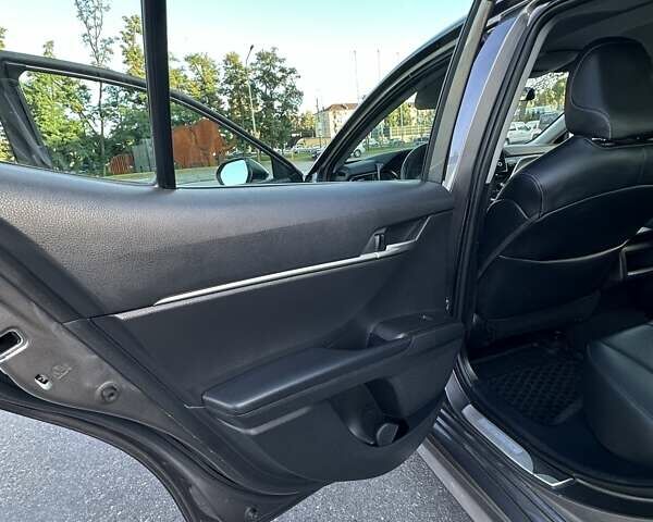 Серый Тойота Камри, объемом двигателя 2.49 л и пробегом 46 тыс. км за 29900 $, фото 20 на Automoto.ua