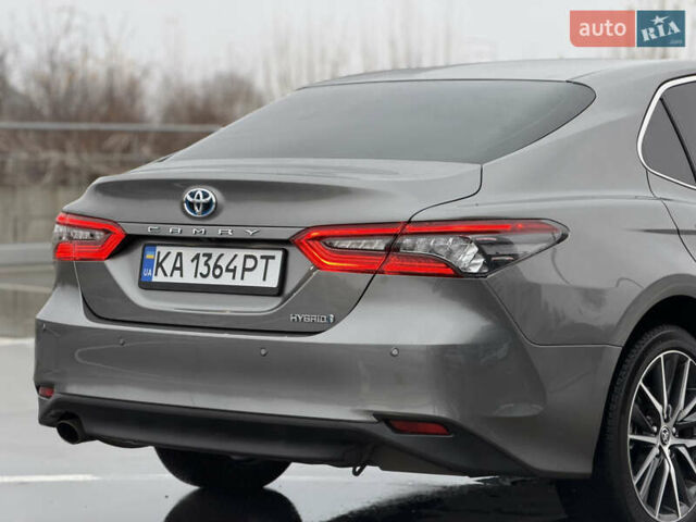 Серый Тойота Камри, объемом двигателя 2.49 л и пробегом 26 тыс. км за 39999 $, фото 9 на Automoto.ua