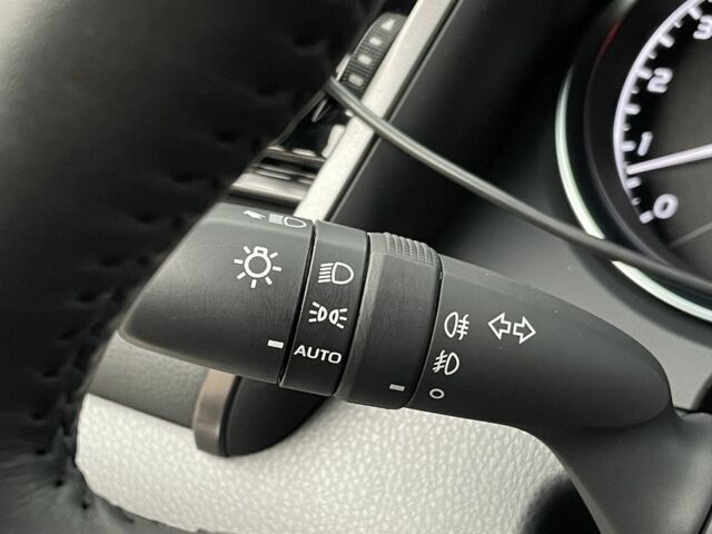 Серый Тойота Камри, объемом двигателя 2.5 л и пробегом 35 тыс. км за 31500 $, фото 23 на Automoto.ua