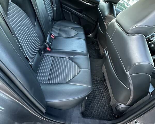 Серый Тойота Камри, объемом двигателя 2.49 л и пробегом 46 тыс. км за 29900 $, фото 29 на Automoto.ua