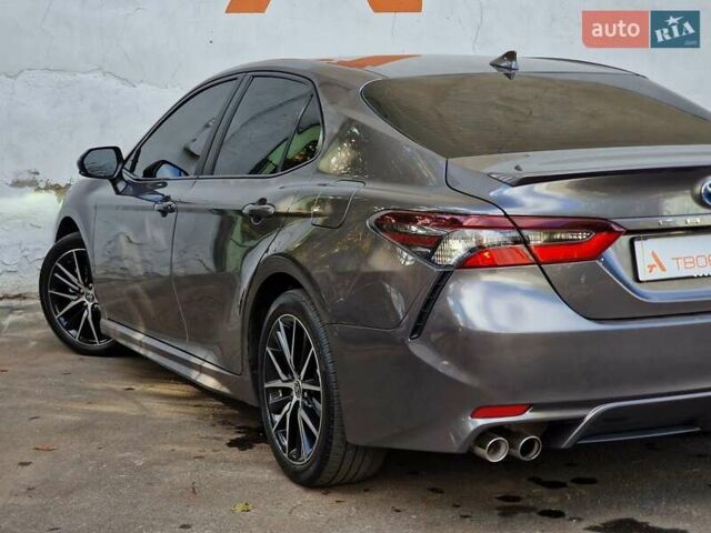 Сірий Тойота Камрі, об'ємом двигуна 2.49 л та пробігом 31 тис. км за 31990 $, фото 27 на Automoto.ua