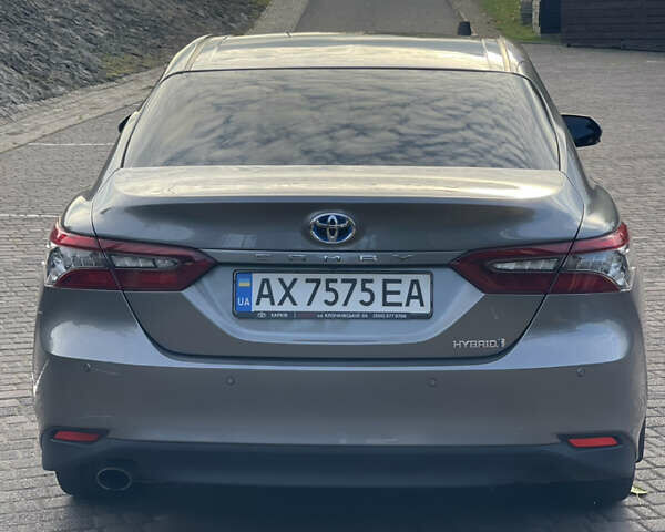 Серый Тойота Камри, объемом двигателя 2.49 л и пробегом 18 тыс. км за 30800 $, фото 4 на Automoto.ua