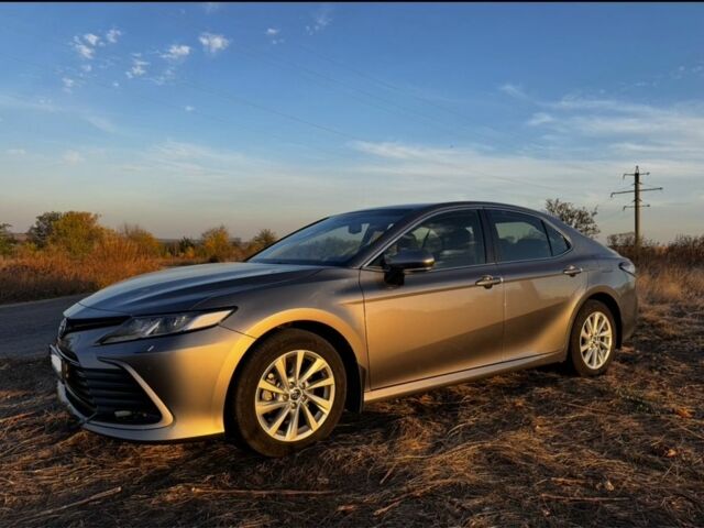 Серый Тойота Камри, объемом двигателя 2.4 л и пробегом 46 тыс. км за 31500 $, фото 2 на Automoto.ua