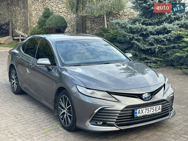Серый Тойота Камри, объемом двигателя 2.49 л и пробегом 10 тыс. км за 32800 $, фото 13 на Automoto.ua
