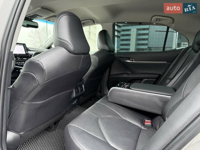 Серый Тойота Камри, объемом двигателя 2.49 л и пробегом 26 тыс. км за 39999 $, фото 60 на Automoto.ua