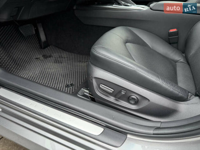 Серый Тойота Камри, объемом двигателя 2.49 л и пробегом 26 тыс. км за 39999 $, фото 81 на Automoto.ua