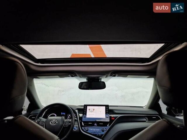 Сірий Тойота Камрі, об'ємом двигуна 2.49 л та пробігом 31 тис. км за 31990 $, фото 57 на Automoto.ua