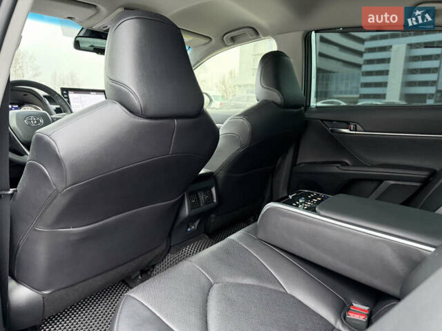 Серый Тойота Камри, объемом двигателя 2.49 л и пробегом 26 тыс. км за 39999 $, фото 59 на Automoto.ua