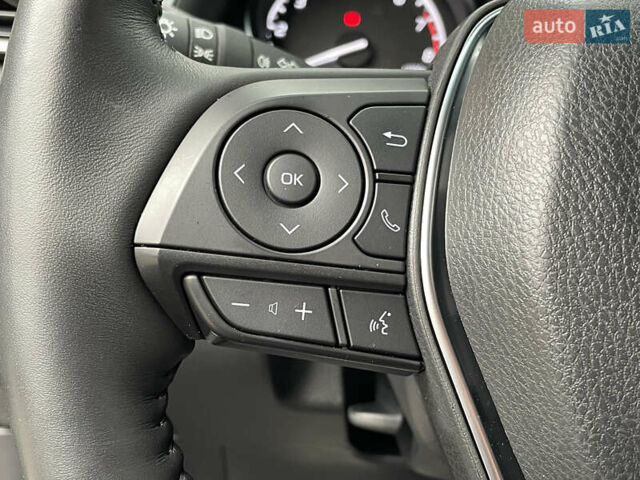 Серый Тойота Камри, объемом двигателя 2.5 л и пробегом 35 тыс. км за 31500 $, фото 21 на Automoto.ua