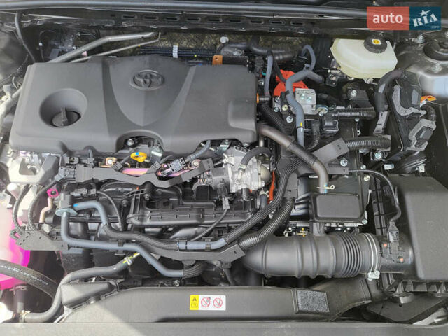 Сірий Тойота Камрі, об'ємом двигуна 2.49 л та пробігом 4 тис. км за 50999 $, фото 32 на Automoto.ua
