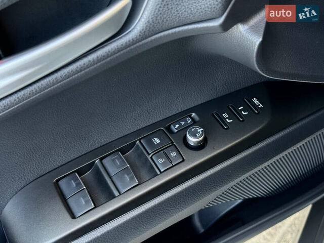 Серый Тойота Камри, объемом двигателя 2.49 л и пробегом 23 тыс. км за 47900 $, фото 24 на Automoto.ua