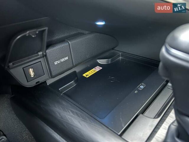 Сірий Тойота Камрі, об'ємом двигуна 2.49 л та пробігом 57 тис. км за 32466 $, фото 31 на Automoto.ua