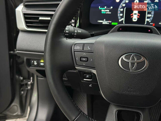 Серый Тойота Камри, объемом двигателя 2.49 л и пробегом 36 тыс. км за 48999 $, фото 38 на Automoto.ua