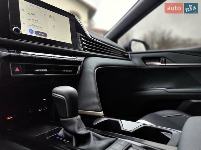 Серый Тойота Камри, объемом двигателя 2.5 л и пробегом 21 тыс. км за 39990 $, фото 53 на Automoto.ua