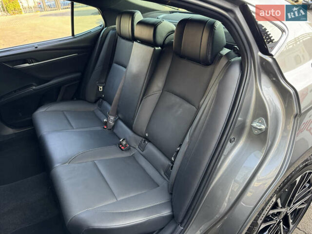 Серый Тойота Камри, объемом двигателя 2.49 л и пробегом 23 тыс. км за 47900 $, фото 11 на Automoto.ua