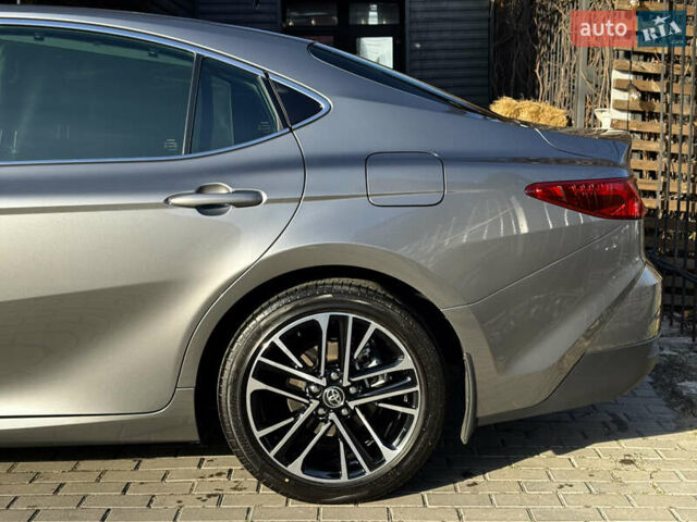 Серый Тойота Камри, объемом двигателя 2.49 л и пробегом 23 тыс. км за 47900 $, фото 5 на Automoto.ua