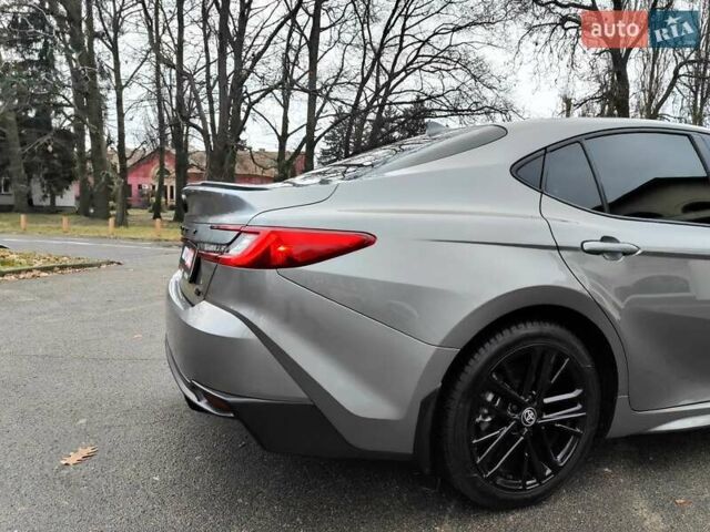 Серый Тойота Камри, объемом двигателя 2.5 л и пробегом 21 тыс. км за 39990 $, фото 18 на Automoto.ua