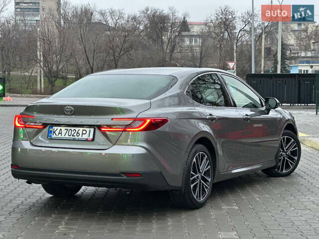 Серый Тойота Камри, объемом двигателя 2.49 л и пробегом 36 тыс. км за 48999 $, фото 5 на Automoto.ua