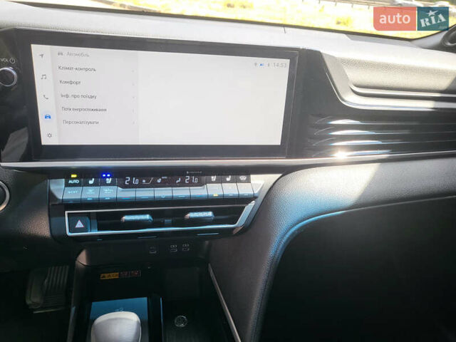 Сірий Тойота Камрі, об'ємом двигуна 2.49 л та пробігом 4 тис. км за 50999 $, фото 14 на Automoto.ua