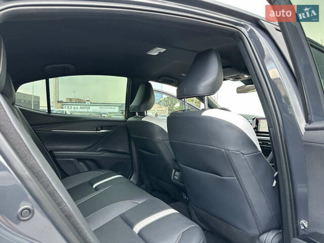 Тойота Камри 2024 в Киеве на Automoto.ua Серый Тойота Камри, объемом двигателя 2.5 л и пробегом 6 тыс. км за 39999 $, фото 11 на Automoto.ua