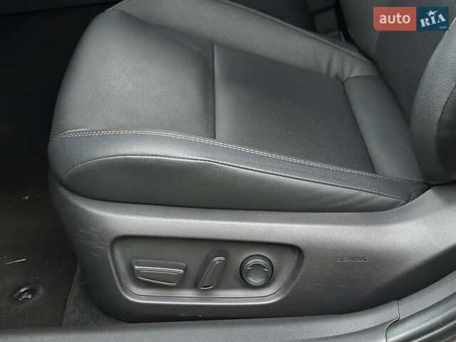 Серый Тойота Камри, объемом двигателя 2.49 л и пробегом 36 тыс. км за 48999 $, фото 17 на Automoto.ua