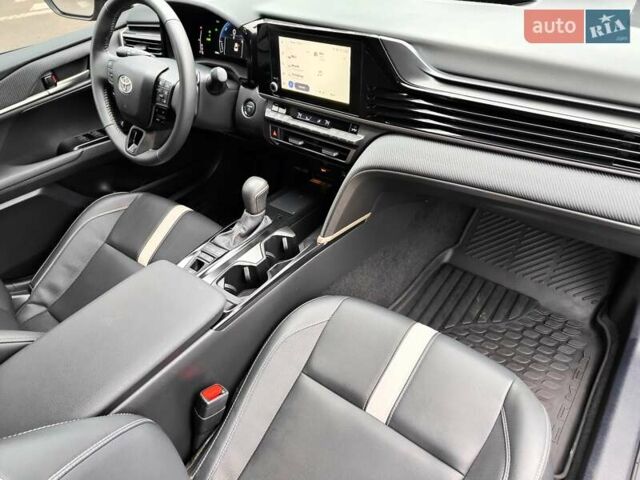 Серый Тойота Камри, объемом двигателя 2.5 л и пробегом 21 тыс. км за 39990 $, фото 34 на Automoto.ua