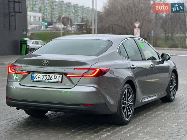 Серый Тойота Камри, объемом двигателя 2.49 л и пробегом 36 тыс. км за 48999 $, фото 7 на Automoto.ua
